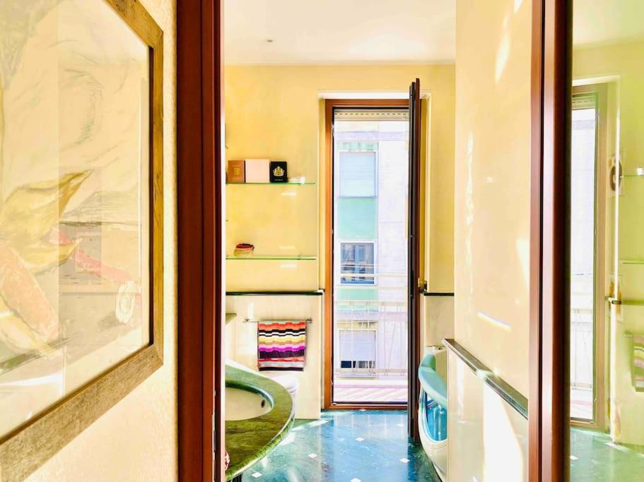 Artistic 2-bedroom Appartement